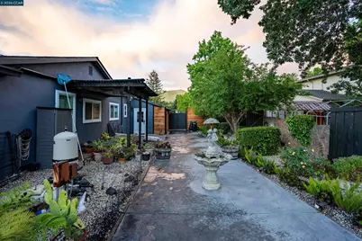 1199 Gamay Dr, Clayton, CA 94517 - Photo 36