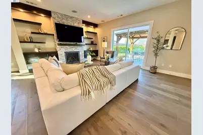 2133 Pleasant View Lane, Livermore, CA 94550 - Photo 12