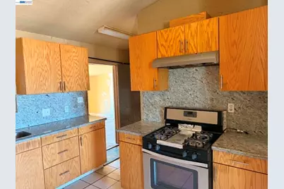 1753 Carpenter Rd, Modesto, CA 95351 - Photo 6