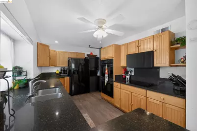3320 Streamwood Ct, Antioch, CA 94531 - Photo 8