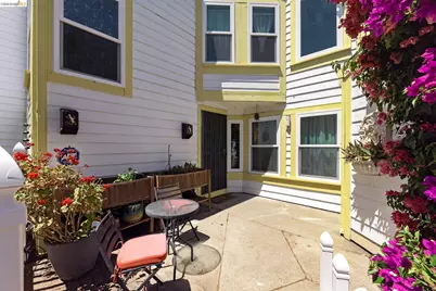 3320 Streamwood Ct, Antioch, CA 94531 - Photo 2