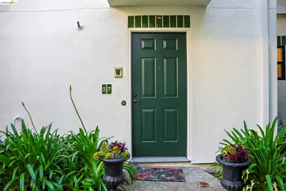 57 Mozden Ln, Pleasant Hill, CA 94523 - Photo 28