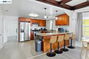 2506 Highland Ave, Oakland, CA 94606 - Photo 14