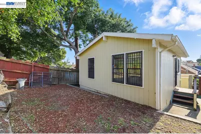 2506 Highland Ave, Oakland, CA 94606 - Photo 44