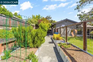 19 Lynwood Pl, Moraga, CA 94556 - Photo 46