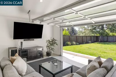 19 Lynwood Pl, Moraga, CA 94556 - Photo 22