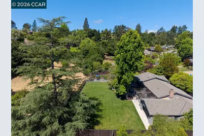 19 Lynwood Pl, Moraga, CA 94556 - Photo 50