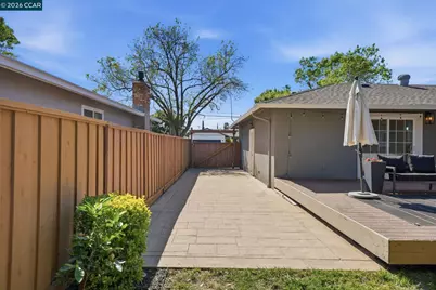 2282 Charlotte Ave, Concord, CA 94518 - Photo 46