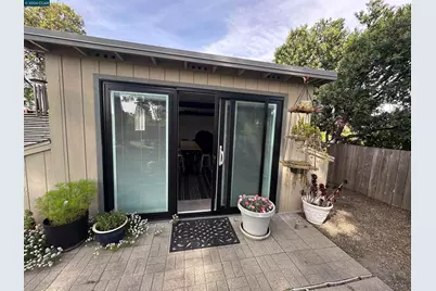 1941 Rainier Ct, Martinez, CA 94553 - Photo 38