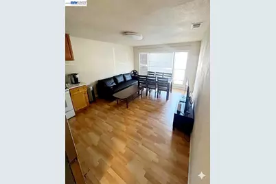 896 Lausanne Avenue, Daly City, CA 94014 - Photo 18