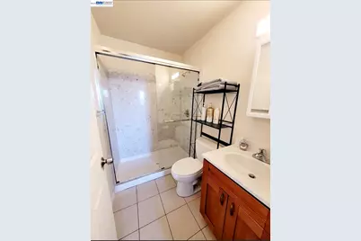 896 Lausanne Avenue, Daly City, CA 94014 - Photo 24
