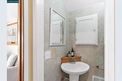 2240 Westwood Ln, Pittsburg, CA 94565 - Photo 28