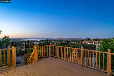 2240 Westwood Ln, Pittsburg, CA 94565 - Photo 6