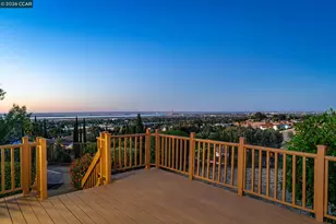 2240 Westwood Ln, Pittsburg, CA 94565 - Photo 6
