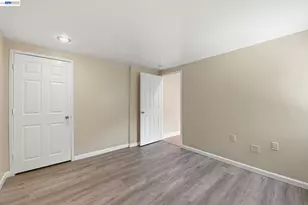 15274 Inverness St, San Leandro, CA 94579 - Photo 10
