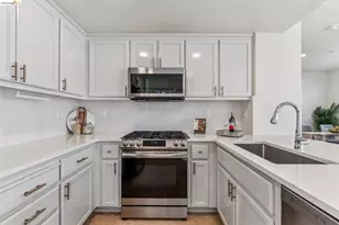 1753 Northshore Dr, Richmond, CA 94804 - Photo 14