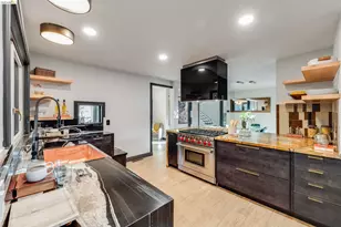 6048 Chelton Dr, Oakland, CA 94611 - Photo 10