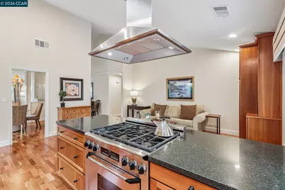 40 Marseille Ct, Danville, CA 94506 - Photo 8