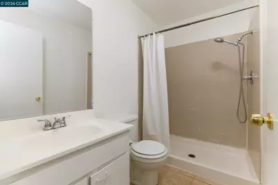 2412 Sequoia Dr, Antioch, CA 94509 - Photo 16