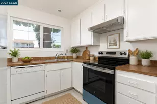 2412 Sequoia Dr, Antioch, CA 94509 - Photo 6