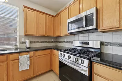 1327 Tuolumne Way, Oakley, CA 94561 - Photo 18