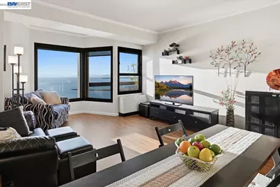 6363 Christie Ave #1813, Emeryville, CA 94608 - Photo 14