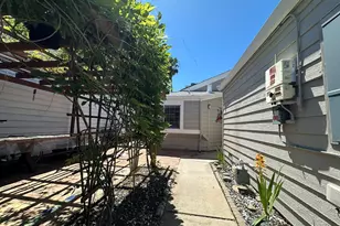 3225 Islewood Ct, Antioch, CA 94531 - Photo 2