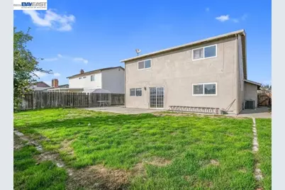 621 Chyrl Way, Suisun City, CA 94585 - Photo 8