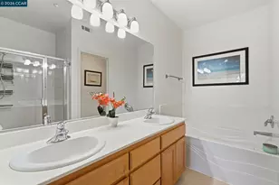 10875 Packard St, Oakland, CA 94603 - Photo 22