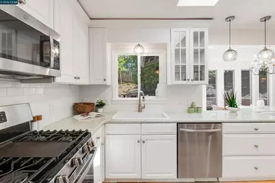 140 Summit Rd, Walnut Creek, CA 94598 - Photo 18