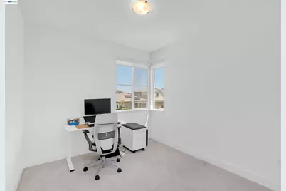 3098 Mulholland Dr, Lathrop, CA 95330 - Photo 26