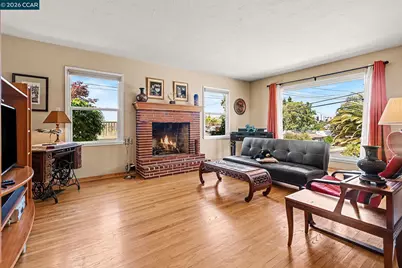 1940 Pine St, Martinez, CA 94553 - Photo 4