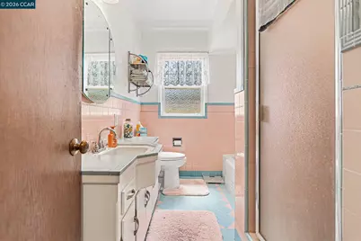 1940 Pine St, Martinez, CA 94553 - Photo 16