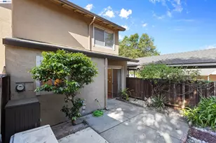 1223 Marionola Way, Pinole, CA 94564 - Photo 2