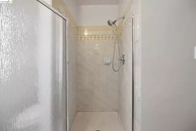 1711 Santa Clara St, Richmond, CA 94804 - Photo 42