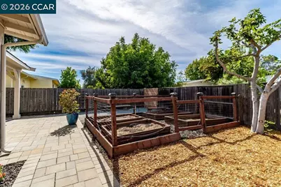 2725 Argyll Ave, Concord, CA 94520 - Photo 44
