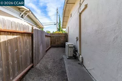 2725 Argyll Ave, Concord, CA 94520 - Photo 48