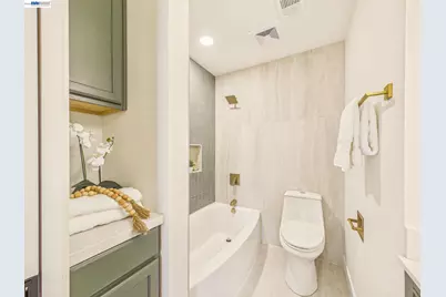 36340 Cypress Point Dr, Newark, CA 94560 - Photo 30