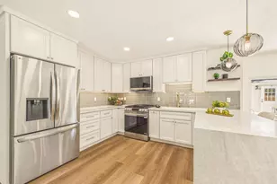 36340 Cypress Point Dr, Newark, CA 94560 - Photo 18
