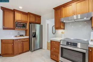 2024 Walnut Blvd, Walnut Creek, CA 94597 - Photo 8