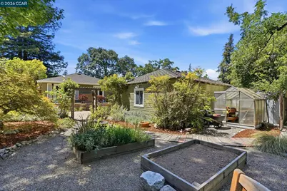 2024 Walnut Blvd, Walnut Creek, CA 94597 - Photo 34