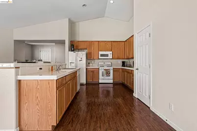 909 Sawyer Way, Brentwood, CA 94513 - Photo 10