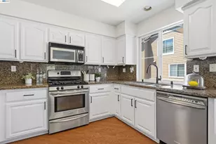 4551 Mangrove Dr, Dublin, CA 94568 - Photo 8