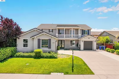 321 Myrtle Ln, Oakley, CA 94561 - Photo 2