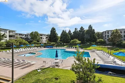 3 Captain Dr #D406, Emeryville, CA 94608 - Photo 34