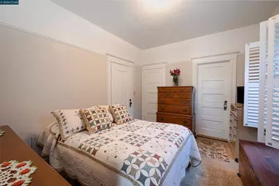 3735 Nevil St, Oakland, CA 94601 - Photo 12