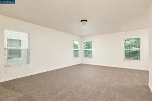 7690 Roosterfish Way, Sacramento, CA 95828 - Photo 22