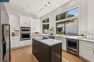 6 Tanglewood Ln, Lafayette, CA 94549 - Photo 12