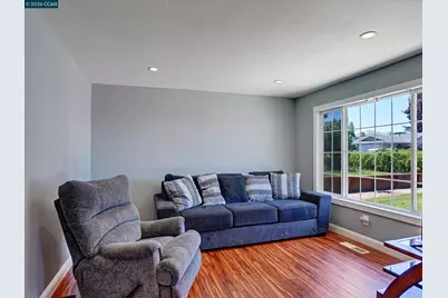 2161 Jacqueline Dr, Pittsburg, CA 94565 - Photo 6