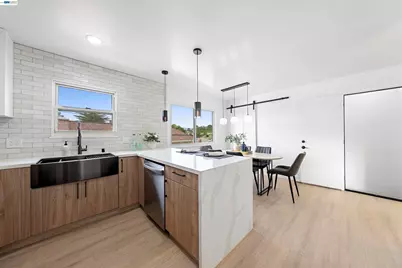 3681 Sunset Dr, San Bruno, CA 94066 - Photo 12